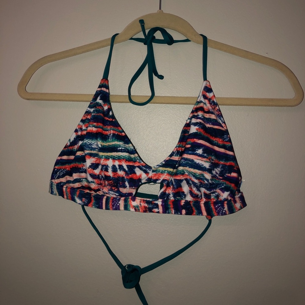 TARGET BIKINI TOP